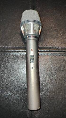 D190m Akg Vintage Dynamic Microphone. Tested Working