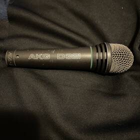 D321 Akg Mic Used