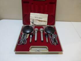 M-3310 Allied M-3110 Vintage Cardioid Dynamic Microphone Set With Case Excellent