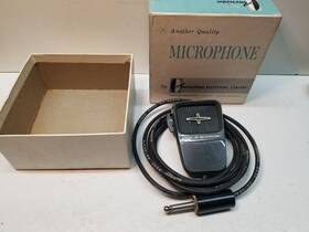 39a-848 American Microphone Company 39a849 Handheld Wired Allied Radio Corp. 1960s