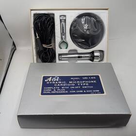 Ud-145 Aoi Dynamic Microphone Cardiod Type 50k Ohm And 600 Cord Plug Stand
