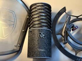 Aston Microphones 060458800015 Origin Bundle With Cardioid Microphone And Swiftshield