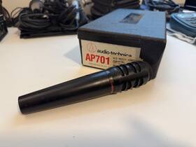 Ap701 Audio-technica Vintage Unidirectional Dynamic Microphone W/ Case