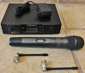 Atw-r3141bc Audio Technica Wireless Handheld Microphone System 541-566mhz With Psu