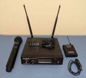 Ap61om2l10 Audix Wireless Microphone Receiver With Bodypack And Handheld Transmitter