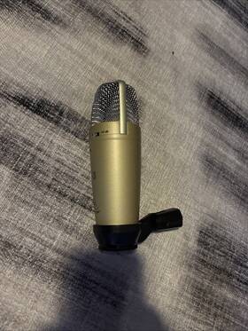 000-26200-00010 Behringer C-3 Dual-diaphragm Condenser Microphone