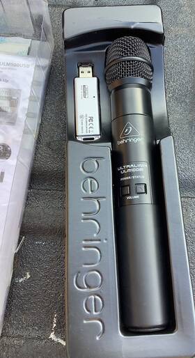 Ulm100m Behringer Ultralink Wireless Microphone