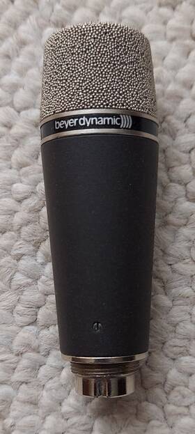 M640n Beyerdynamic Microphone - Read Description