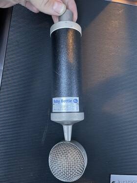 22-8742 Blue Baby Bottle Condenser Microphone Wired Black Silver Mpn