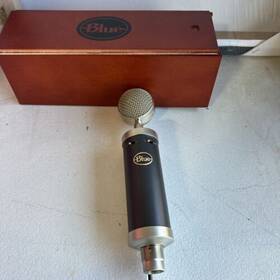 65465 Blue Baby Bottle Sl Condenser Microphone Mint Condition In Wood Box