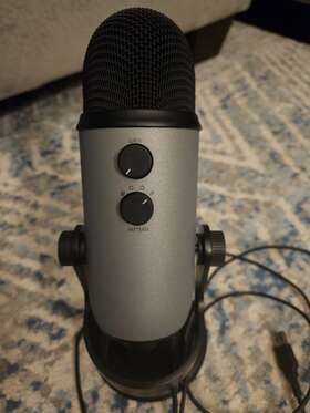 Blue 836213000175 Microphones 0175 Yeti Usb Stand-held Studio Recording Microphone - Slate