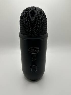 A00096 Blue Yeti Microphone No Stand Or Cables. Tested