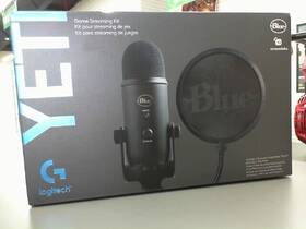 Pd3039339 Blue Microphones 097855180902 Logitech/blue Yeti Streamer Kit