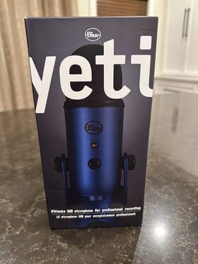 5649y82265 Blue Microphones Yeti Professional Multi-pattern Usb Condenser Microphone -