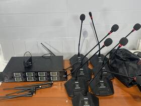 Bl-8800 Bolymic 800 Channels Wireless Uhf Mic System With 7 Microphones
