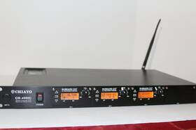 Udr-1000m Chiayo Qr-4000u Three-channel Uhf Receiver Base Unit With - Inc.antenna