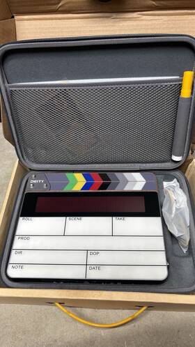 Dtt0286d81 Deity Microphones Tc-sl1 Wireless Timecode Smart Slate Bluetooth 2.4 Ghz Mint With Box
