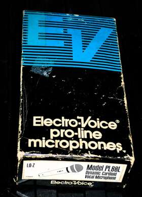 Pl88h Electro-voice Wired Handheld Cardioid Dynamic Microphone In Box