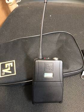 Wtu-2 Electro-voice Ev Wireless Transmitter With Microphone