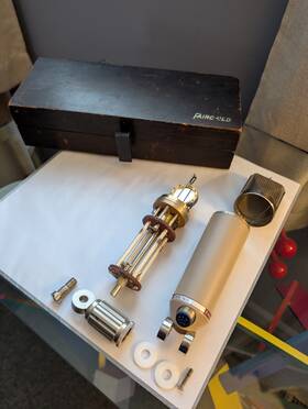 Au-7a Fairchild Vtg 1960s F/22 Fet Aka Syncron Condenser Microphone With Case