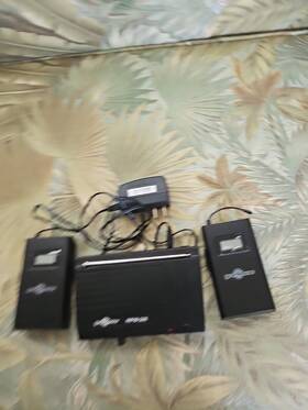 Geae4music Gear4music Wpm-200 Wireless Monitor System Lcd Transmitter 2 Receivers 3