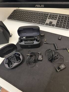 Hollyland 810174770902 Lark Max 2 Ultimate Combo Wireless Lavalier Microphone System