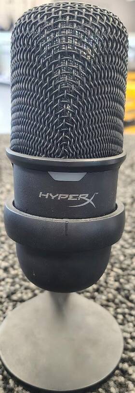 P10019521 Hyper X Slcoo1 Solocast Usb Microphone