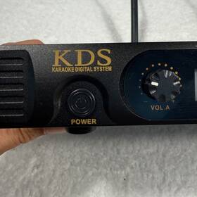 Uhf838-g4 Kds Karaoke Digital System Professional Wireless Microphone Receiver