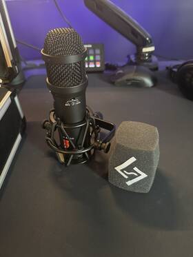 Ls208002 Lauten Audio Ls-208 Front Address Large-diaphragm Condenser Microphone