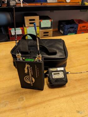 Ucr411a-26 Lectrosonics Uhf Transceiver Package