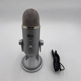 Logitech 733723132528 Creators Blue Yeti Usb Microphone For Gaming Silver