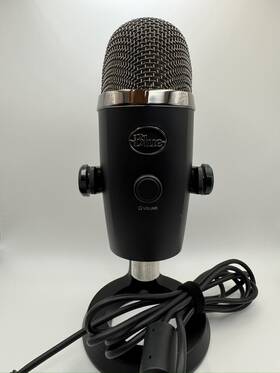 888-000302 Logitech Blue Yeti Nano Premium Dual-pattern Usb Microphone With Vo Ce