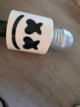 20-03-009155 Marshmello Creative Llc. Handheld Wireless Microphone White Black