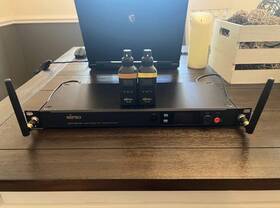 Act-5812 Mipro With 2 Plug-on Transmitters