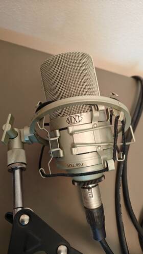 Mxl990bun1 Mxl 990 Large-diaphragm Condenser Microphone With Desktop Boom Stand And Pop