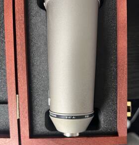Ua87ai Neumann Naumann Microphone Under 70 Hours Of Recording