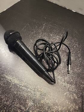 32-1158 Optimus Unidirectional Dynamic Microphone Model Tested