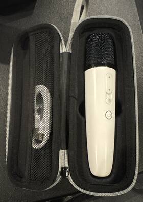 Q1pro Puremic Wireless Karaoke Microphone With 8 Joy Tune Effects Read Description