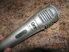 M-104 Qfx / M104 Wired Microphone Mic