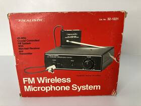32-1221 Realistic Vintage No. Fm Wireless Microphone System Radio Shack
