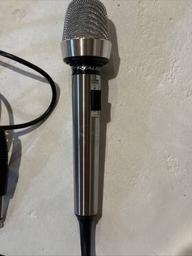 33-992d Realistic 32-992d Cardioid Dynamic Microphone With Cable No.