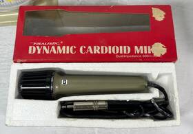 33-1041 Realistic Radio Shack Professional Cardioid Dynamic Microphone