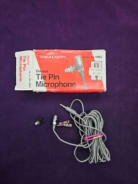 33-1063 Realistic Vintage Tie Pin Clip Microphone