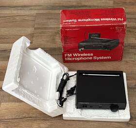 32-1221a Realistic 33-1221a Vtg Microphone System Fm Wireless Incomplete Receiver Only