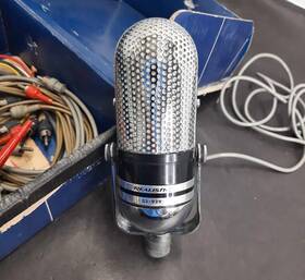 33-929 Realistic # Crystal Microphone W Box