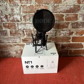 Ront1sigb Rode Nt1 Signature Series Studio Condenser Microphone Black Used With Box