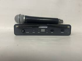 88xrd9ja302 Samson Cr88x Ireless Receiver With Mic Power Cord And Batteries