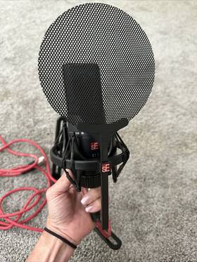 Se Electronics 819032011188 X1s Large Diaphragm Condenser Microphone With Mounting Kit