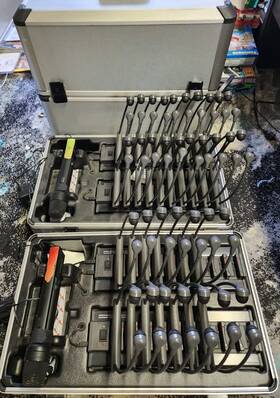 1030-20 Sennheiser Wireless Tourguide System Elz L