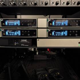508750 Sennheiser Ew-d 835-s/me2 Wireless Microphone Bundle With Antenna Distribution